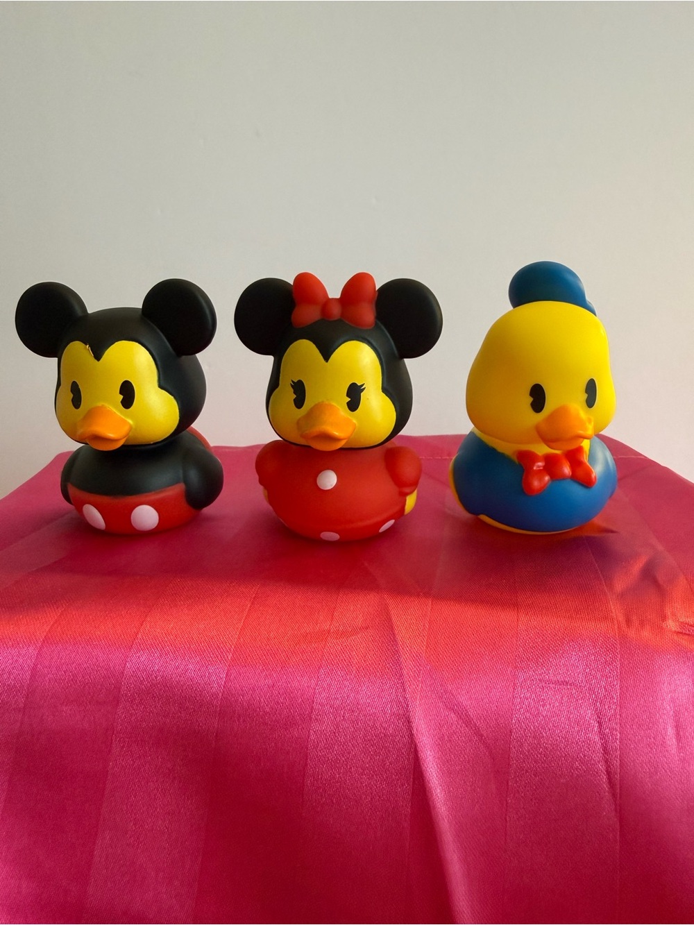 Disney Rubber Duck Set Mickey Mouse Minnie Mouse Donald Duck NWOT